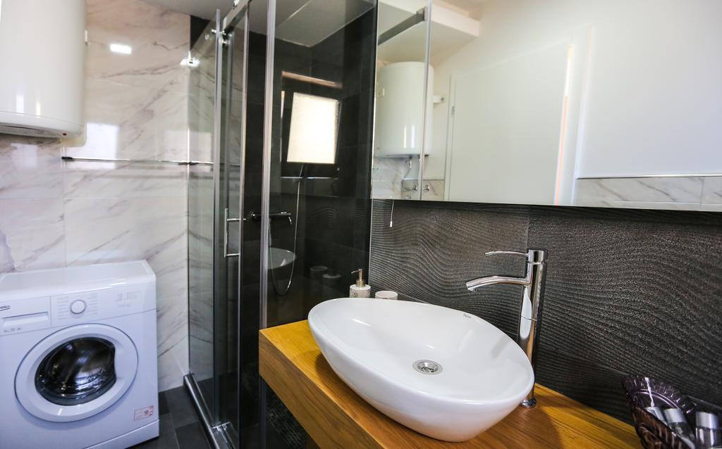 New Lux Apartment Novi Sad Exterior foto